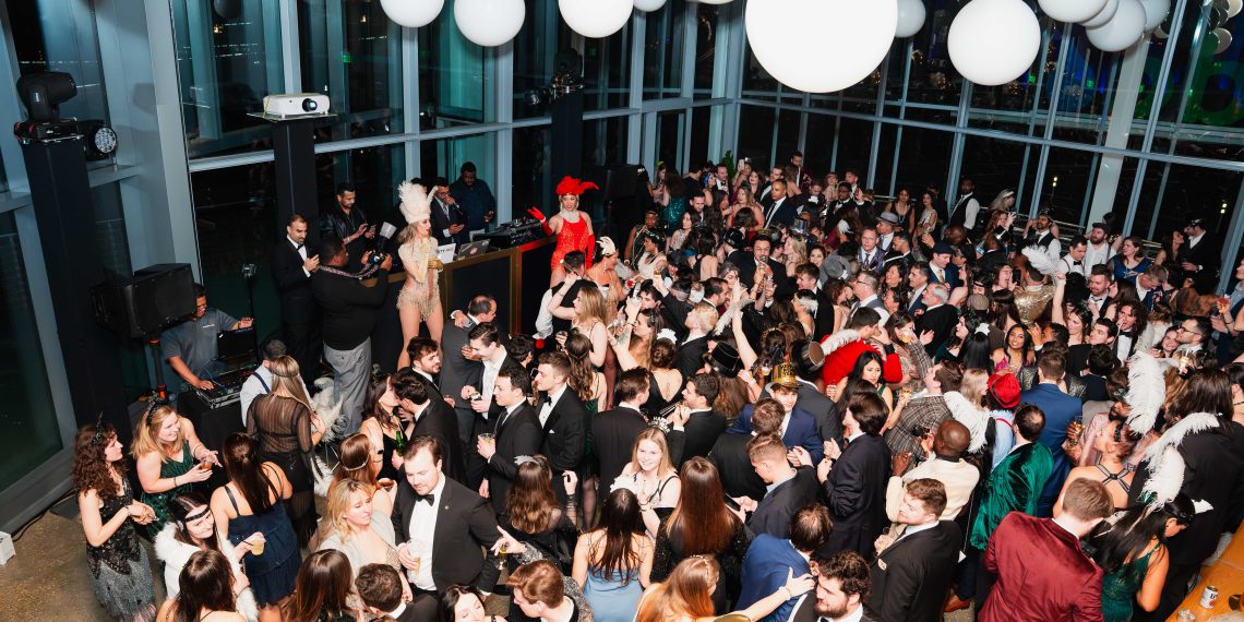 360 Nightlife
